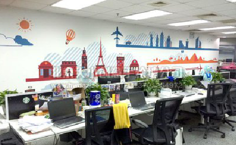 耿马教你设计办公室墙绘的方法。