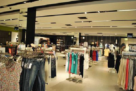 耿马商场里的店面怎么装修？